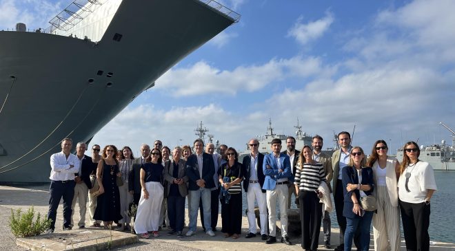 Dircom Andalucía analiza en la Base Naval de Rota el valor estratégico de la comunicación en la Defensa
