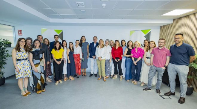 El equipo y el entorno profesional del PECCDircom, programa de especialización de Aula Dircom que alcanza en 2026 su cuarta edición.