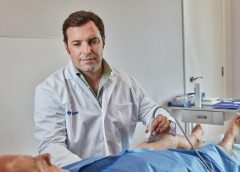 El aumento brusco de la carga de entrenamiento, entre las principales causas del dolor de cadera en corredores